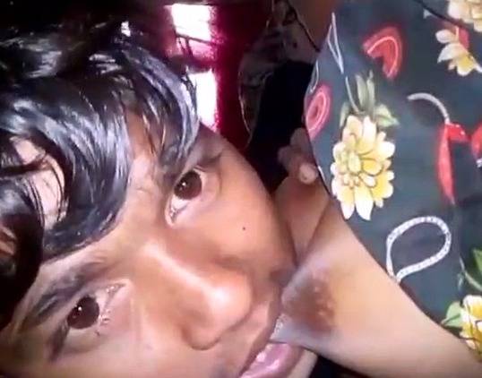 Bengali Pervert Daily Labor Sucking Boobs