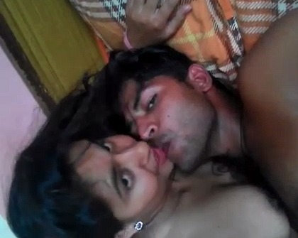 Desi Horny Couple Homemade Sex Video