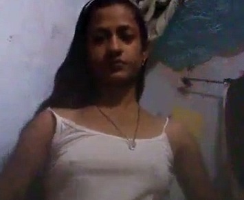 Desi Small Tits Hot Girl Solo Strip Show