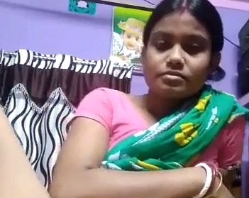 Desi Village Randi In Saree Exposing Thick Pussy Indian Porn Video