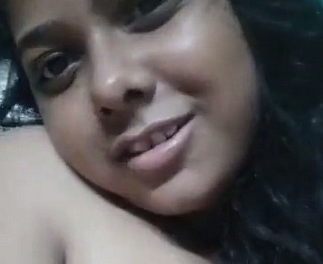 Indian Horny Sexy Aunty Playing Nude