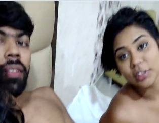 Oasi Das With Her Friend Sucking Cock Hard Threesome Desi Porn