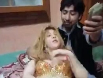 Sexy Desi Mujra Hot Video From Pakistan