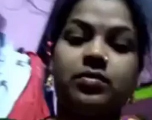 Stripping Local Desi Naughty Aunty Solo Porn Video