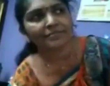 Tamil Aunty Stripping Panty On Video Call Desi Porn Videos