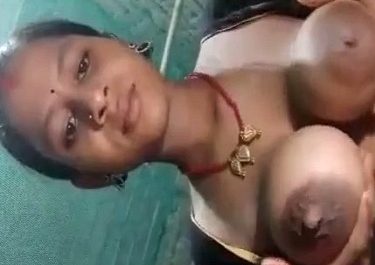Village Big Tits Busty Bhabhi Nude Selfie Video