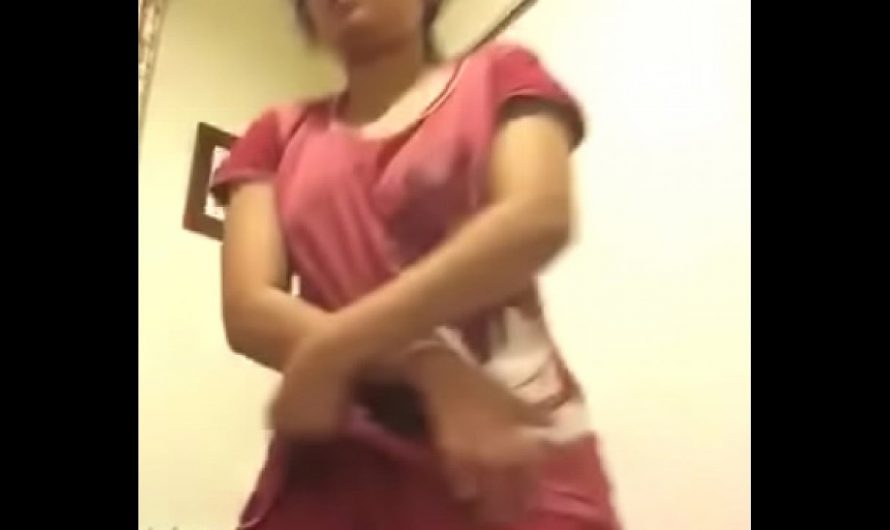 Big Boobed Bangladeshi Sexy Girl Stripping And Fingering