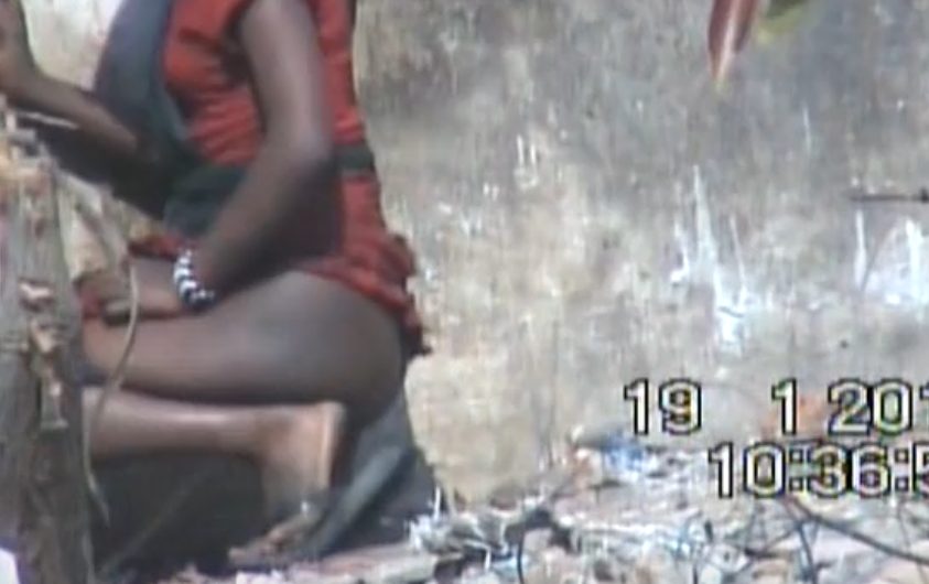 Indian Naughty Village Girl Peeing Video