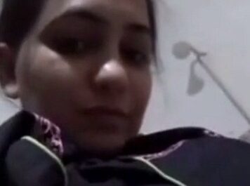Bangladeshi Horny Bhabhi Nude Solo Selfie XXX