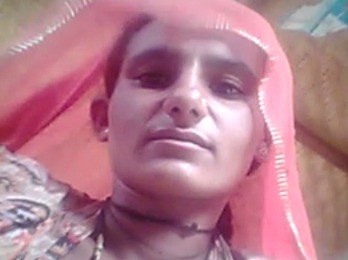 Rajasthani Mature Horny Aunty Choot Rubbing
