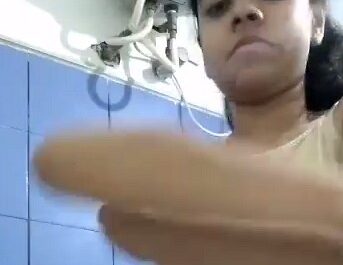 Bathroom Sexy Nude Show XXX Video