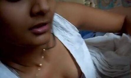 Cute Sexy Teen Desi Blowjob