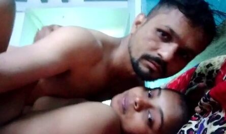 Couple Dardanaak Chudai Hot Hindi Sex Video