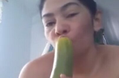 Desi Horny Babe Big Cucumber Masturbation Video