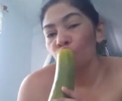 Desi Horny Babe Big Cucumber Masturbation Video