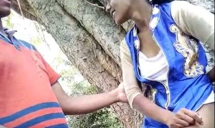 Desi Sexy Slim Girl Student Tree Chudai