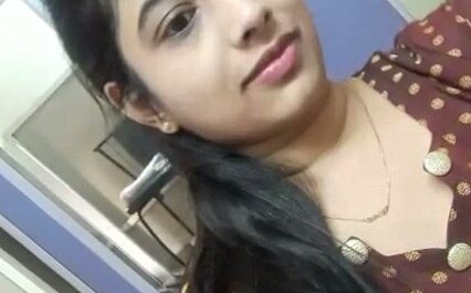 Desi Sext Lady Masturbation - Fingering In Bathroom XXX Video