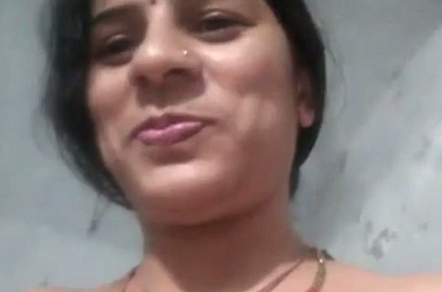 Desi Self Show – Horny Indian Aunty Masturbation Xxx Video