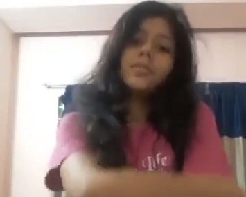 Sexy Bangladeshi Teen Nude Selfie – Desi Student Nude XXX Video