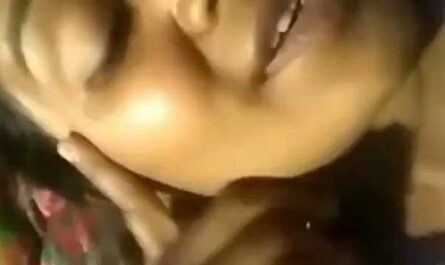 Village Sexy Ladki Naked Show Desi Mms