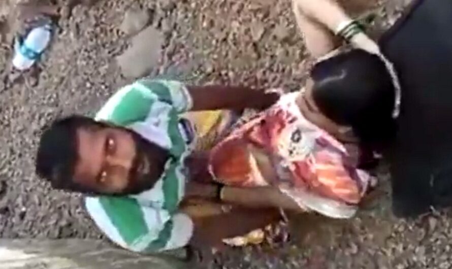 Desi Outdoor Fucking Caught Redhanded