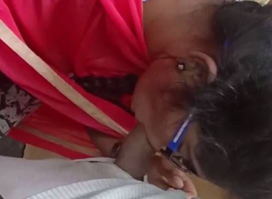 Indian Nerdy Gf Cock Blowing Video