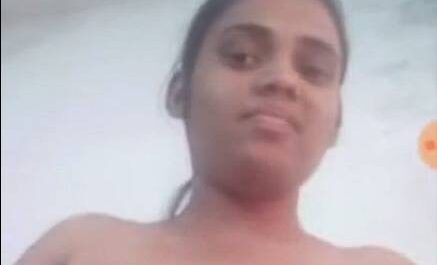 Indian Young Girl Naked Show Video Call