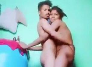 Indian Hot Standing Sex Without Condom XXX Video