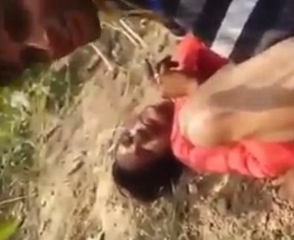 Rajasthani Outdoor Village Sex – Khet Chudai Video