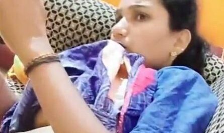 Licking Chut Of Friends Sexy Slutty Wife