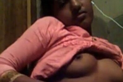 Sexy Desi Girl Masturbating - Nude Indian Porn Video