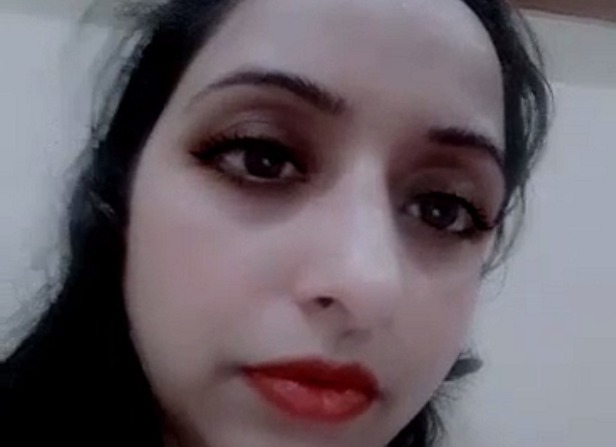 Pakistani Sexy Bhabhi Chut Mms XXX