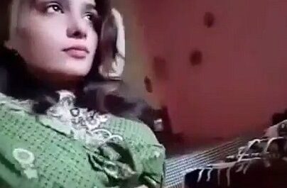 Pakistani Sexy Hottie Nude Solo Porn Show – Paki Nude Clips