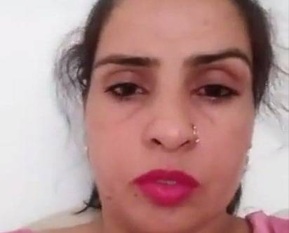 Punjabi Milf Aunty Cucumber Masturbation Desi Mms