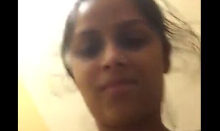 Punjabi Horny Naughty Girl Chut Show