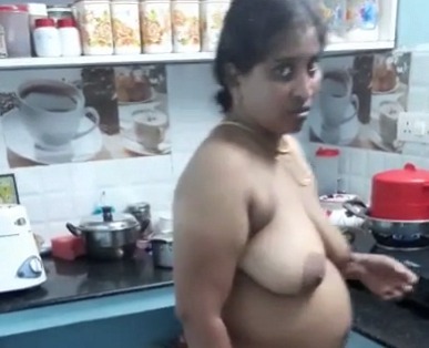 Chennai Chubby Aunty Cooking Naked – Tamil Porn Kitchen Nudes