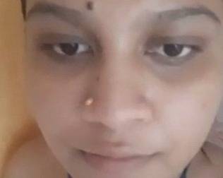 Chubby Hot Bangla Hottie Fingering Pussy