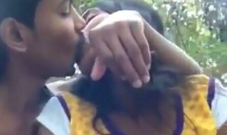 Dehati Horny Lovers Romance Outdoor In Forest