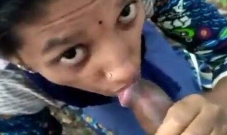Dehati Girl Outdoor Deep Cock Sucking