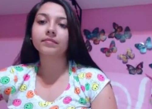 Beautiful Sexy Figure Indian Porn Star Showing Her Boobs And Masturbating