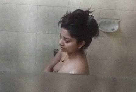 Indian Bathroom Sexy Babe XXX Video