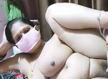 Chubby Khusboo Naked XXX Show In Mask