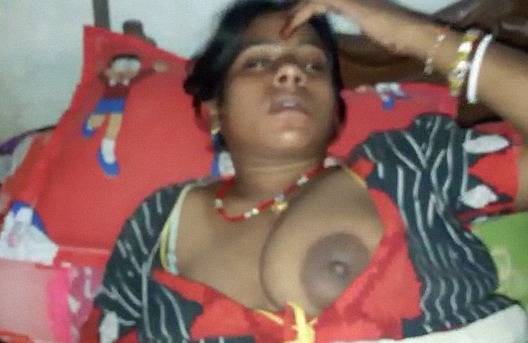 Sexy Busty Dehati Bhojpuri Bhabhi Chut Chudai