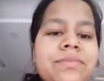 Sexy Imo Horny Desi Aunty