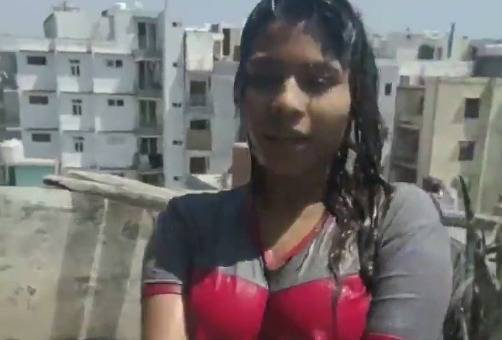 Sexy Desi Nipple Pokie Terrace Tease XXX Hd Porn