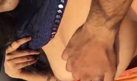 Bangalore Hot Office Girl Meenal Felt And Fingered Outdoor Car Sex