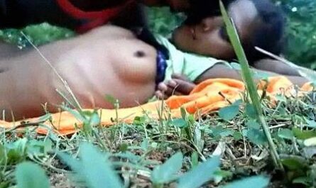 Chudai Of Village Kudi Outdoor In Jungle Xvideos