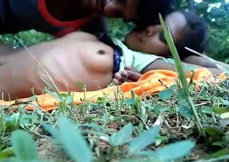 Chudai Of Village Kudi Outdoor In Jungle Xvideos