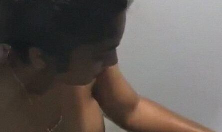 Indian XXX In Pool Shower Dressing Room Leaks