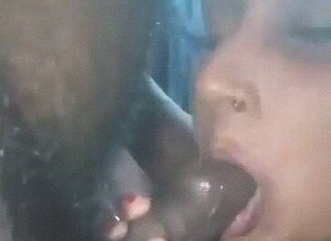 Malayali Horny Aunty Kunna Chappal XXX Video
